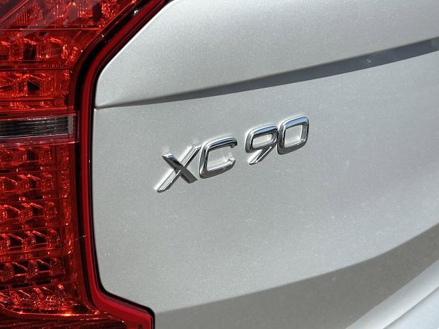 2020 Volvo XC90 T5 Momentum 7 Passenger