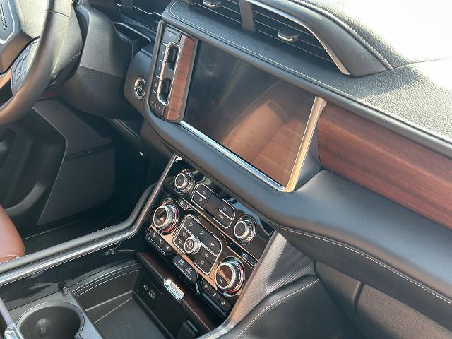 2023 GMC Yukon XL 4WD Denali Ultimate