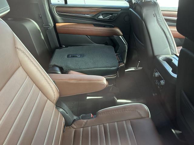 2023 GMC Yukon XL 4WD Denali Ultimate