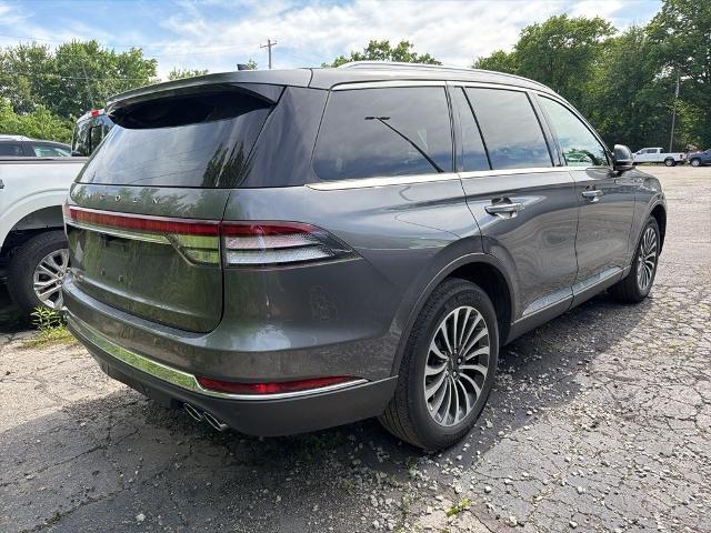 2023 Lincoln Aviator Standard
