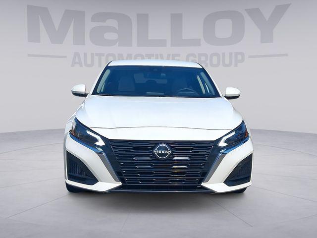 2023 Nissan Altima SV FWD