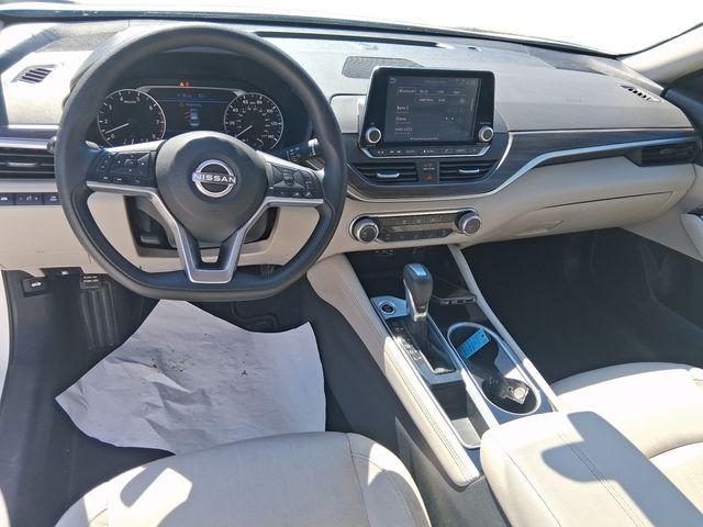 2023 Nissan Altima SV FWD