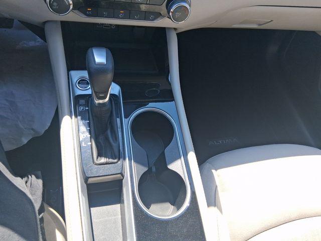 2023 Nissan Altima SV FWD