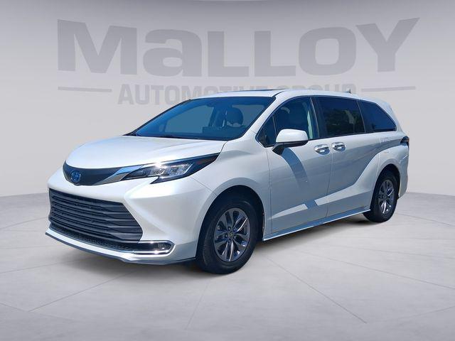 2023 Toyota Sienna XLE 7 Passenger for sale in Charlottesville, VA