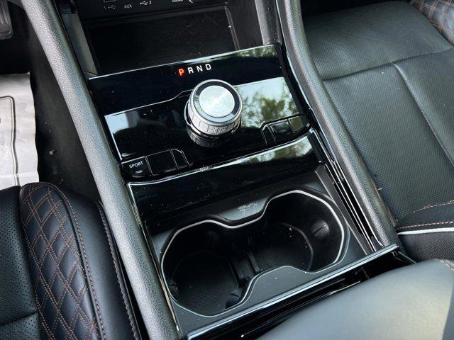 2023 Jeep Grand Cherokee Summit 4x2