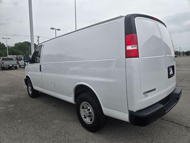 2021 Chevrolet Express Cargo Van RWD 2500 Regular Wheelbase WT