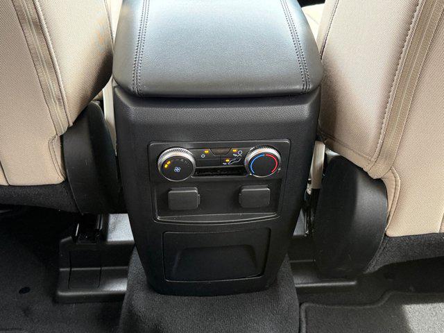2021 Ford Explorer Base