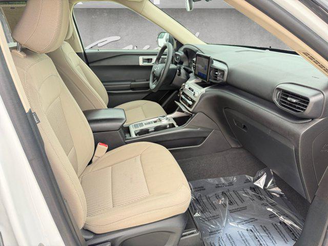 2021 Ford Explorer Base
