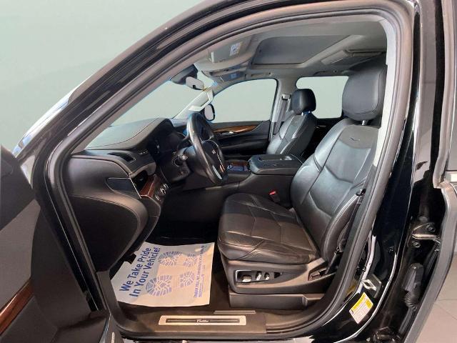 2017 Cadillac Escalade Luxury