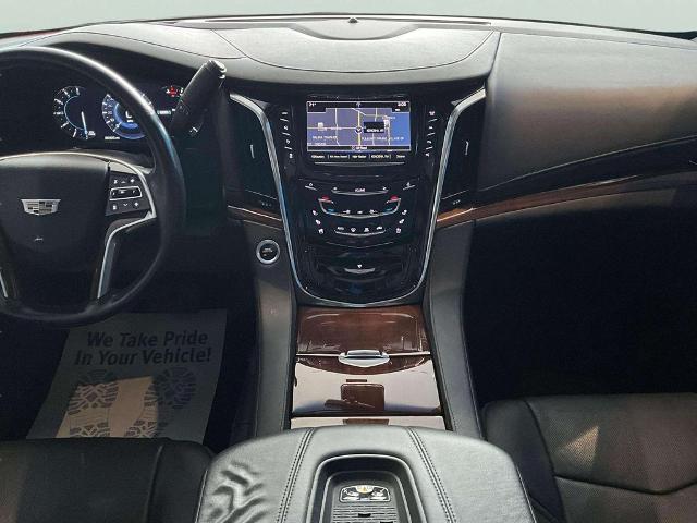 2017 Cadillac Escalade Luxury