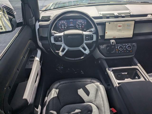 2022 Land Rover Defender 110 SE