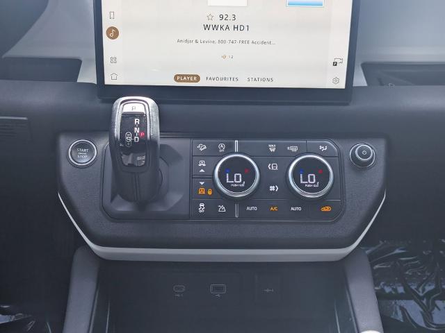 2022 Land Rover Defender 110 SE