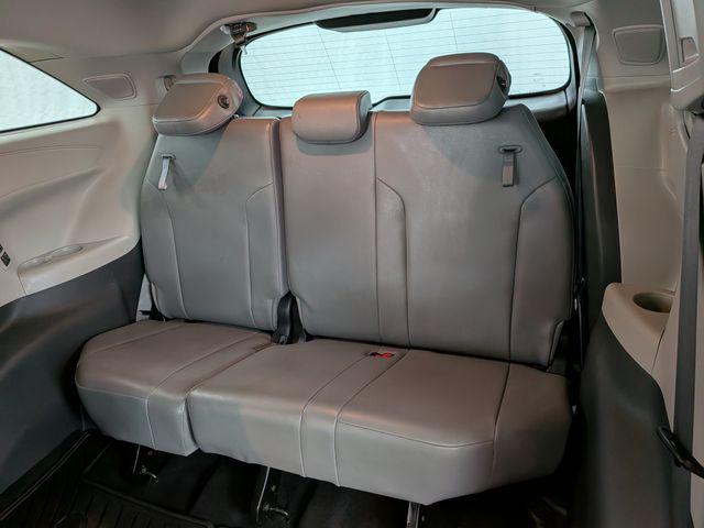 2022 Toyota Sienna XLE 8 Passenger
