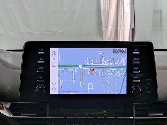 2022 Toyota Sienna XLE 8 Passenger