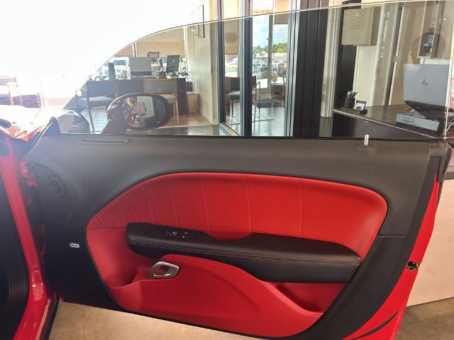 2015 Dodge Challenger R/T Plus Shaker