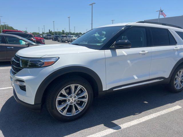 2024 Ford Explorer XLT
