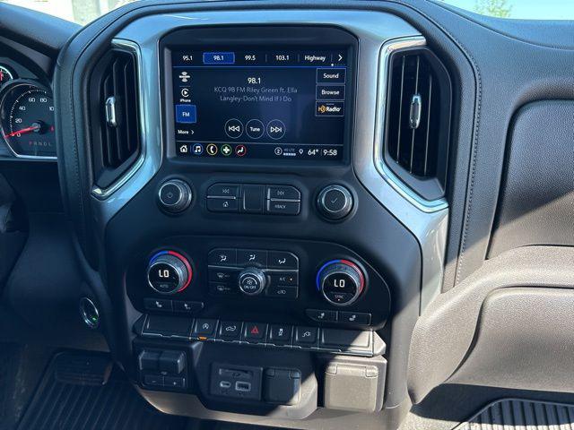 2021 Chevrolet Silverado 1500 4WD Crew Cab Short Bed LT