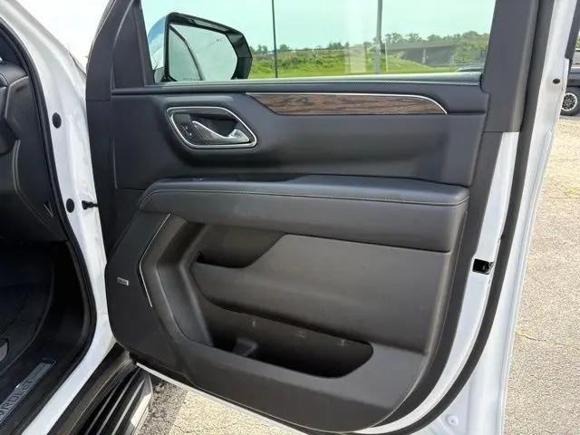 2023 Chevrolet Tahoe 4WD Premier
