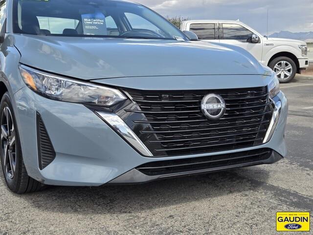2024 Nissan Sentra SV Xtronic CVT