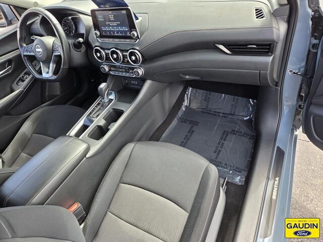 2024 Nissan Sentra SV Xtronic CVT