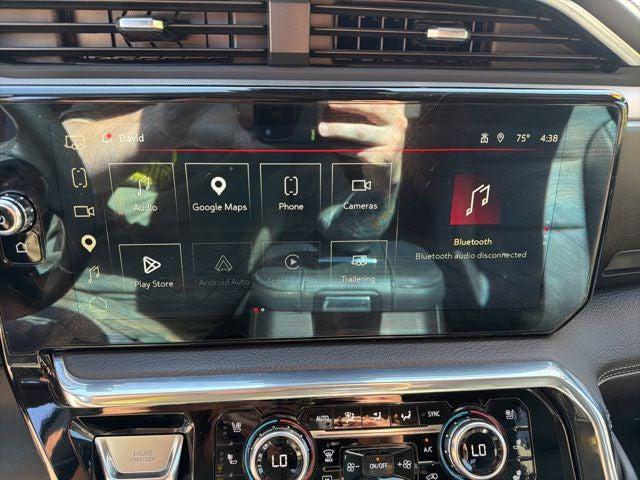2024 GMC Sierra 2500HD 4WD Crew Cab Standard Bed Denali
