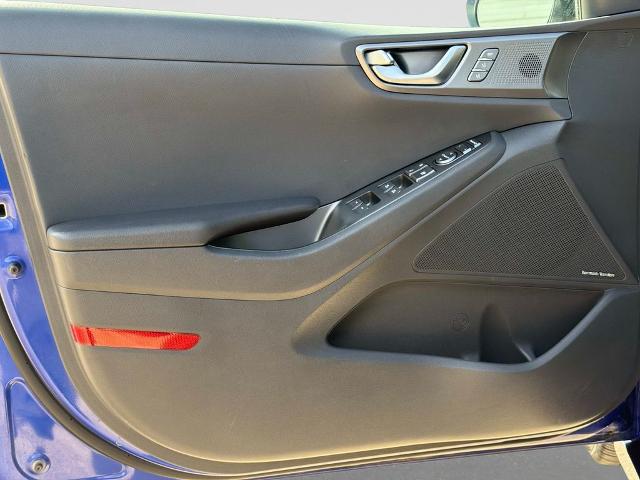 2022 Hyundai IONIQ Hybrid Limited