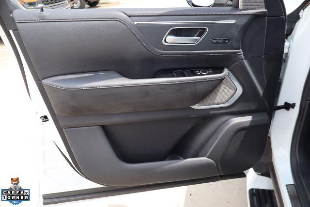 2025 INFINITI QX80 SENSORY AWD
