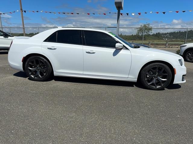 2022 Chrysler 300 S