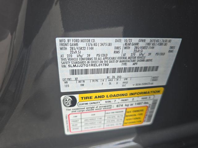 2024 Lincoln Navigator Black Label