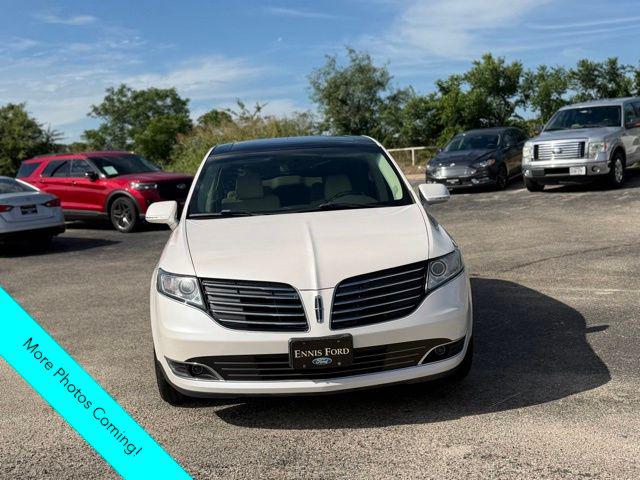 2018 Lincoln MKT Reserve