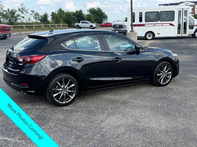 2018 Mazda Mazda3 Touring