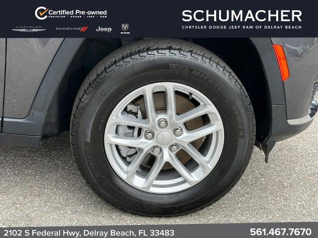 2023 Jeep Grand Cherokee L Laredo 4x4