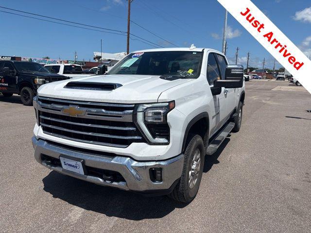 2025 Chevrolet Silverado 2500HD 4WD Crew Cab Standard Bed LTZ