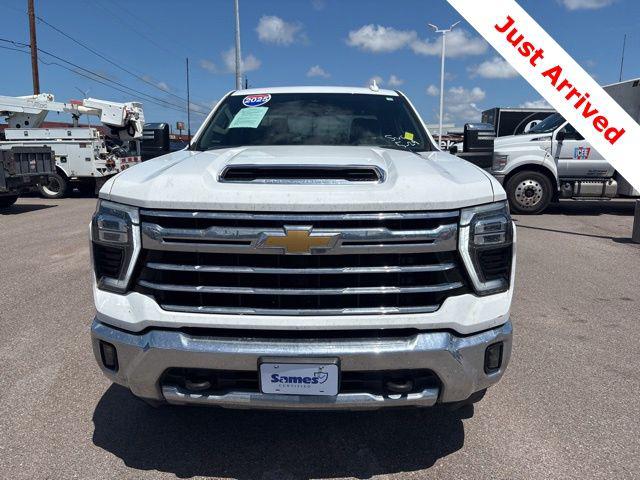 2025 Chevrolet Silverado 2500HD 4WD Crew Cab Standard Bed LTZ