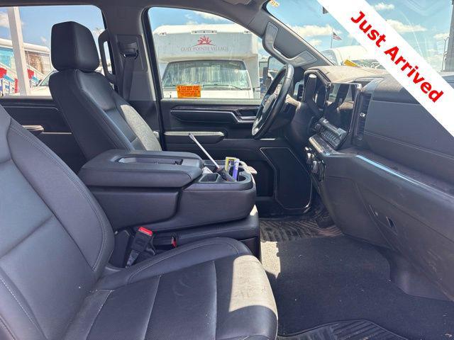 2025 Chevrolet Silverado 2500HD 4WD Crew Cab Standard Bed LTZ