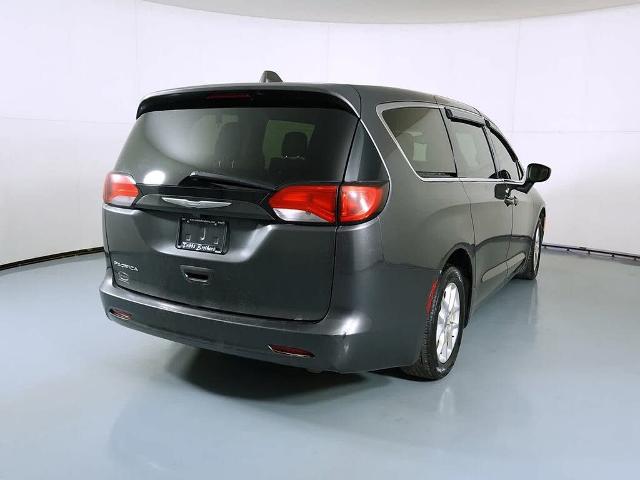 2017 Chrysler Pacifica LX