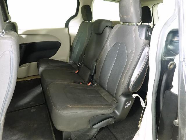2017 Chrysler Pacifica LX