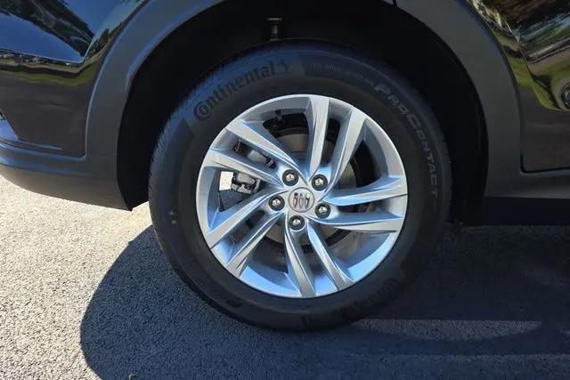 2026 Buick NV Preferred FWD