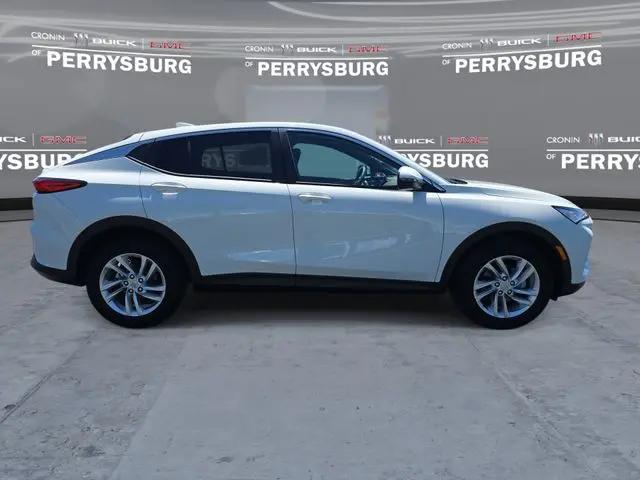 2026 Buick NV Preferred FWD