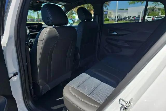 2026 Buick NV Preferred FWD