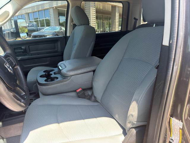 2017 Ram 2500 Tradesman Crew Cab 4x4 6'4" Box