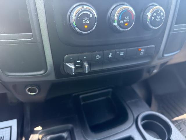 2017 Ram 2500 Tradesman Crew Cab 4x4 6'4" Box
