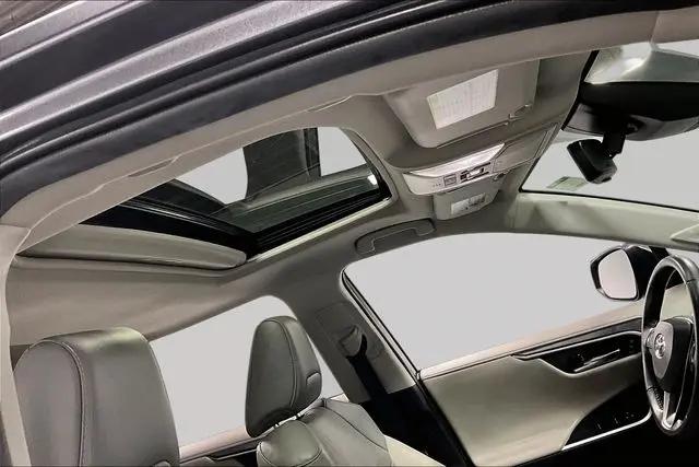 2022 Toyota RAV4 Hybrid Limited