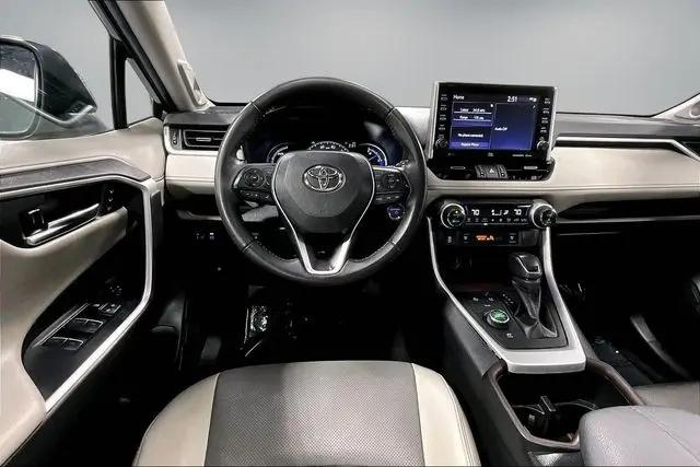 2022 Toyota RAV4 Hybrid Limited