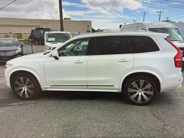2024 Volvo XC90 Recharge T8 Plus 6-Seater