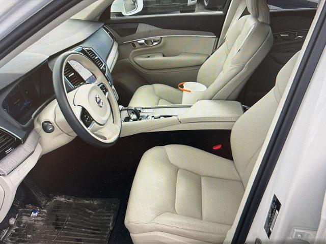 2024 Volvo XC90 Recharge T8 Plus 6-Seater