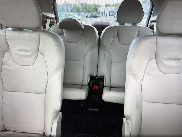 2024 Volvo XC90 Recharge T8 Plus 6-Seater