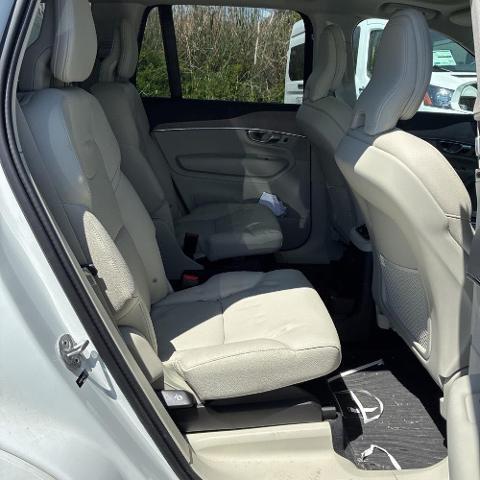 2024 Volvo XC90 Recharge T8 Plus 6-Seater