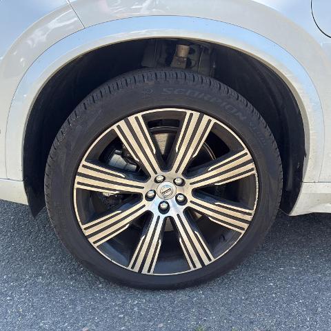 2024 Volvo XC90 Recharge T8 Plus 6-Seater