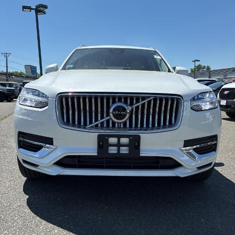 2024 Volvo XC90 Recharge T8 Plus 6-Seater